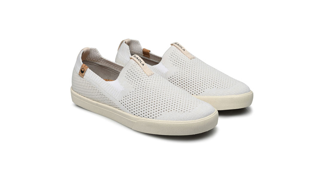 Chaussures femme de couleur white vue d’ensemble coté droit