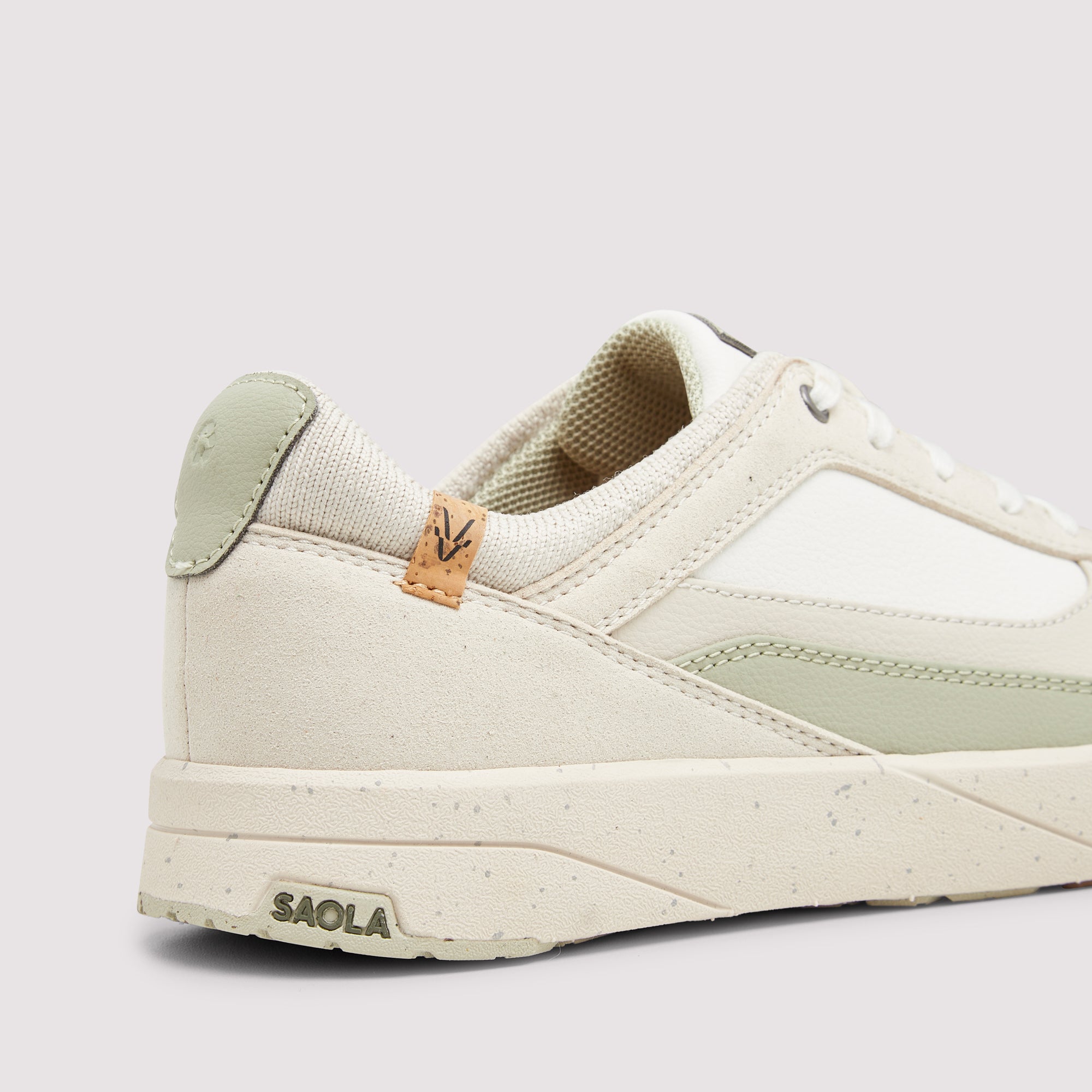 Quito W White Faded Green