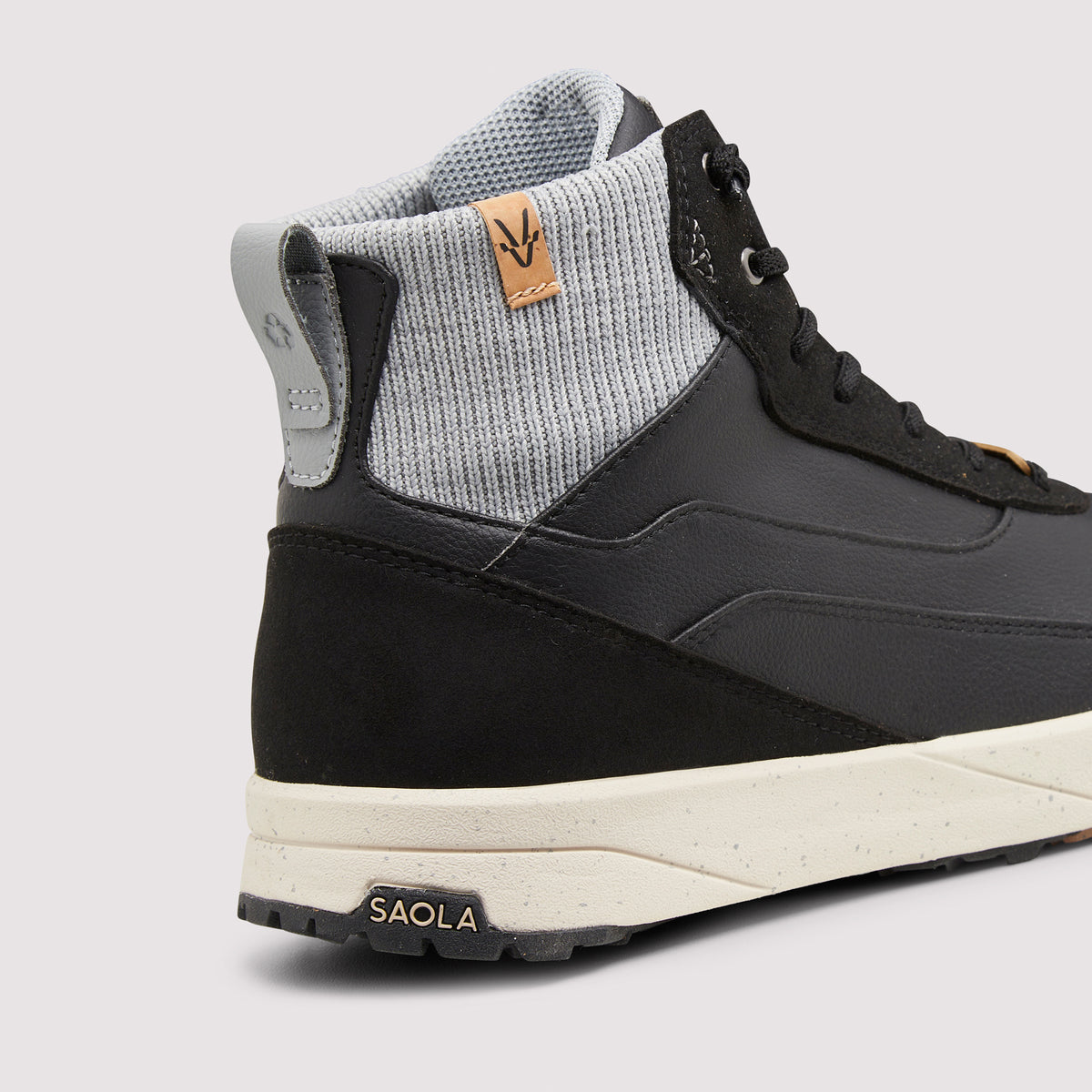 Quito Mid Waterproof W Black