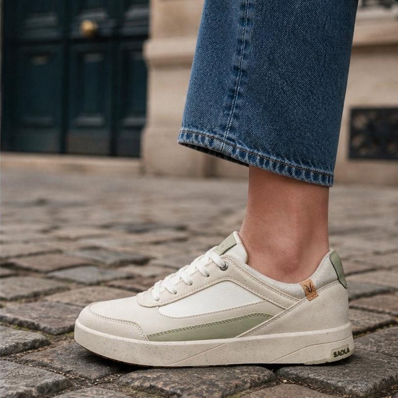 Quito W White Faded Green