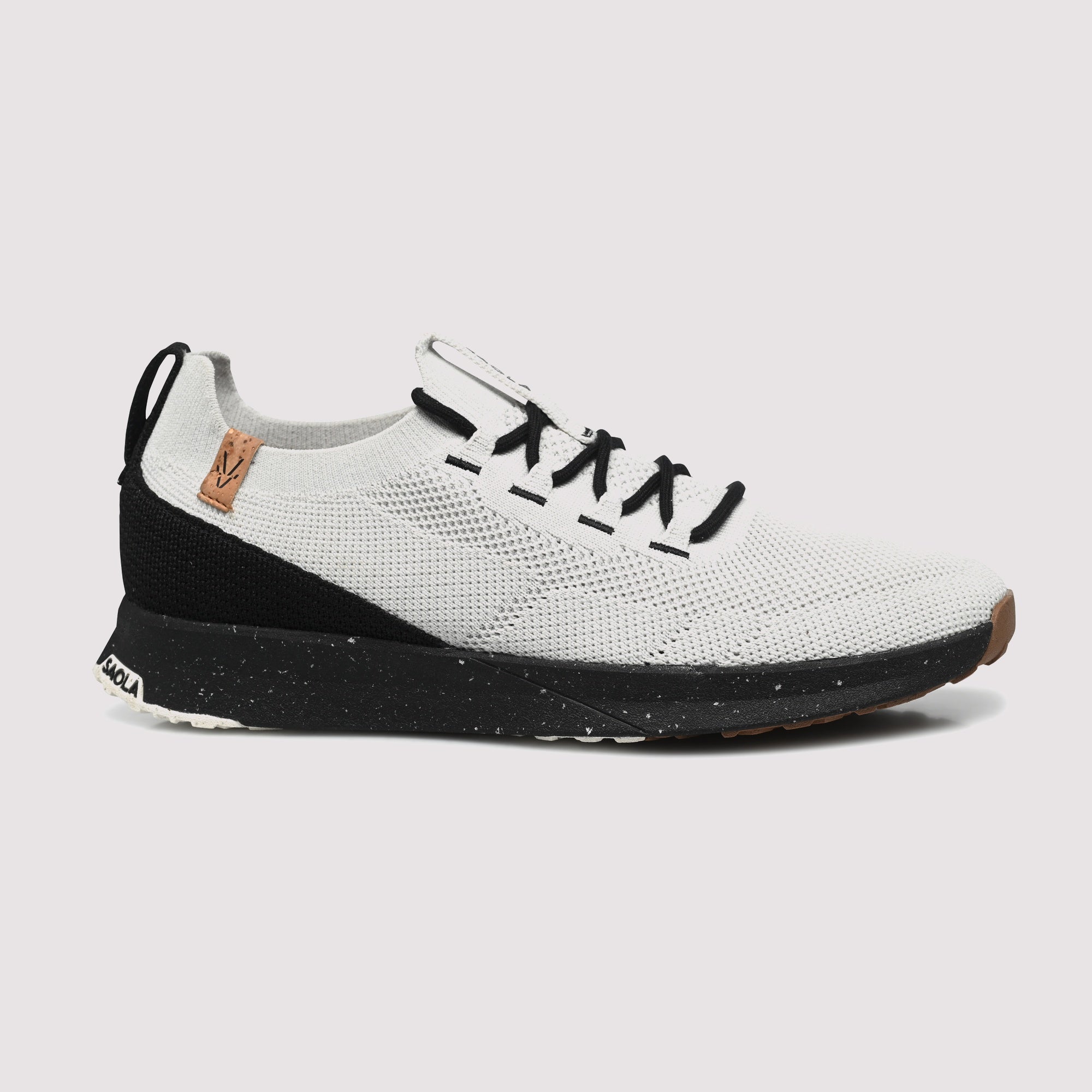 Tsavo 3 M White Black