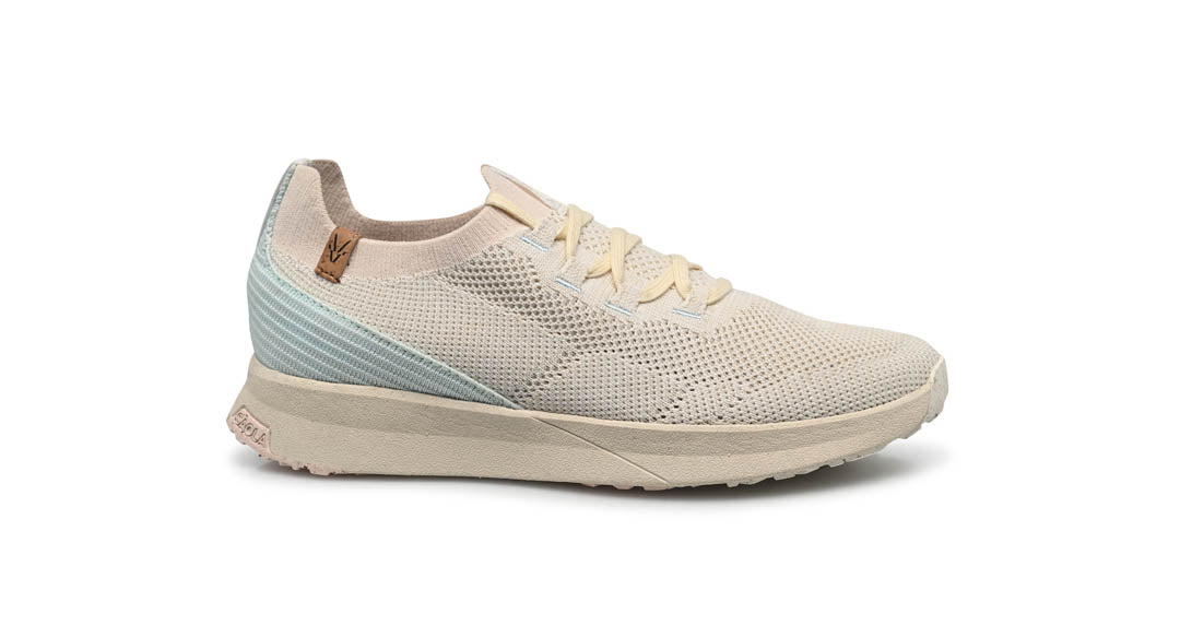 Tsavo 3 W White Pale Blue - SAOLA EUROPE © 2024