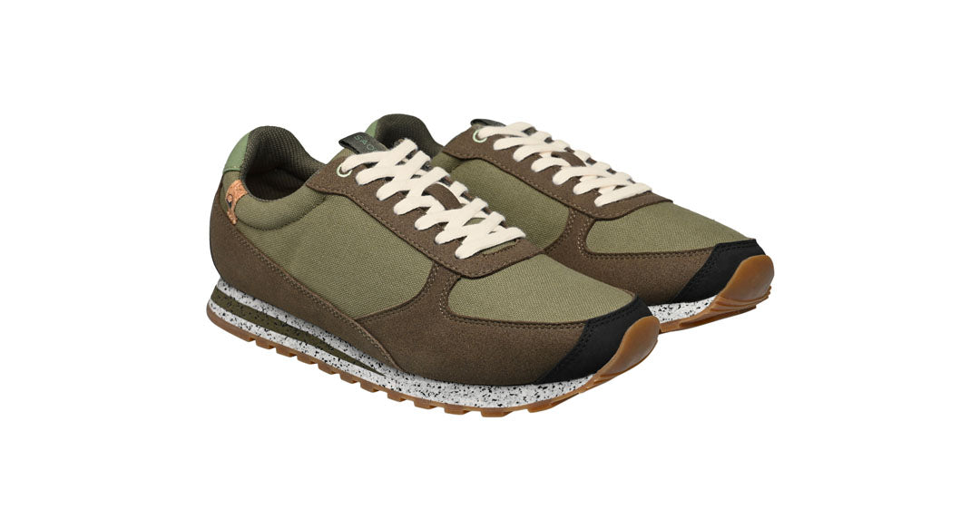 Chaussures homme de couleur Vert Olive vue d'ensemble côté droit